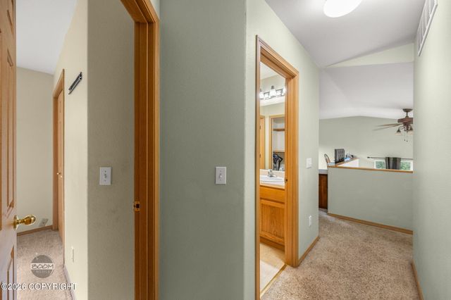 647 N Tara Street, Houston, AK 99694