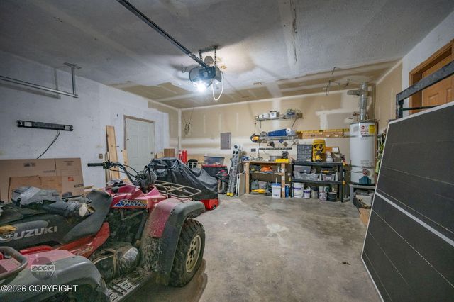 647 N Tara Street, Houston, AK 99694
