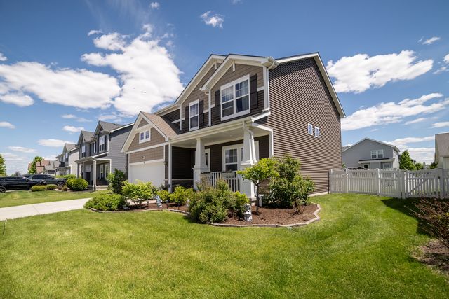 561 S Stone Brook Drive, Romeoville, IL 60446