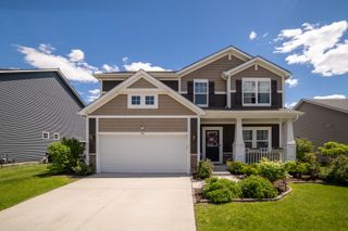561 S Stone Brook Drive, Romeoville, IL 60446