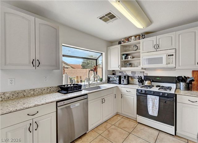 2702 Lovington Drive, Henderson, NV 89074