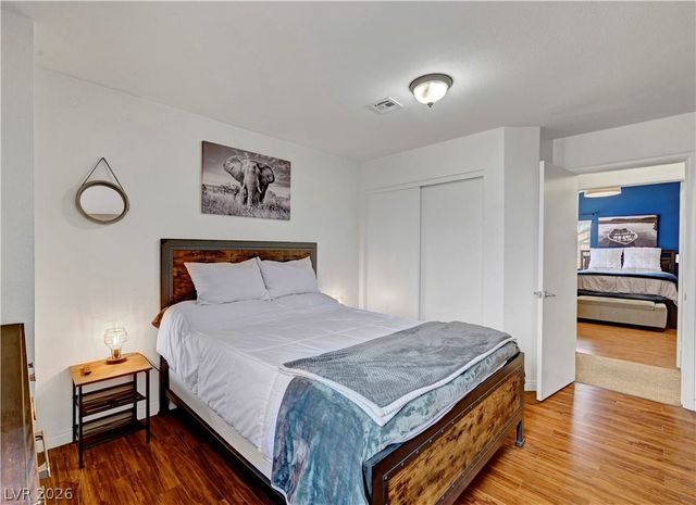 2702 Lovington Drive, Henderson, NV 89074