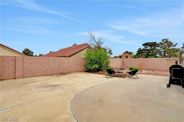 2702 Lovington Drive, Henderson, NV 89074