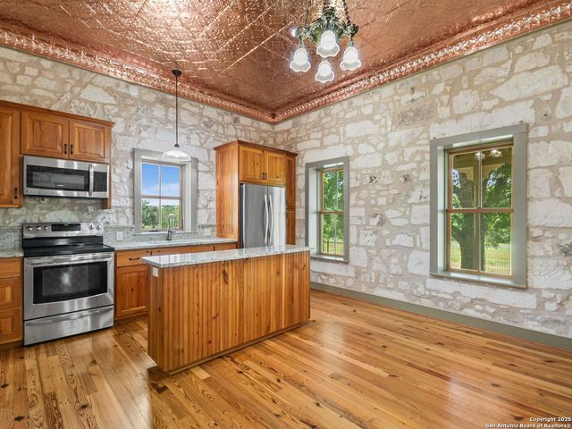 4369 Reeh Weinheimer, Fredericksburg, TX 78624