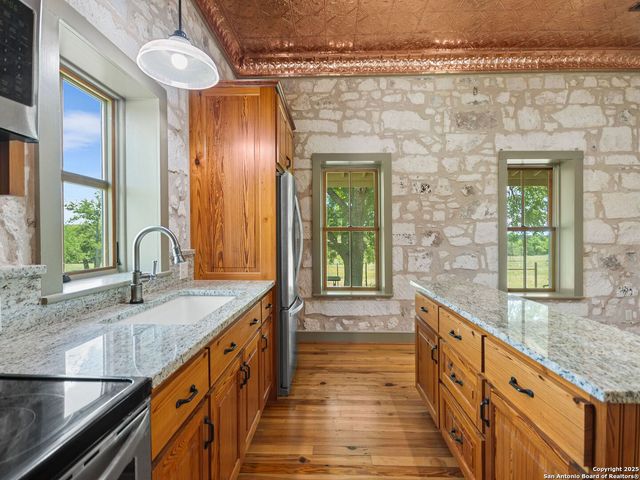 4369 Reeh Weinheimer, Fredericksburg, TX 78624