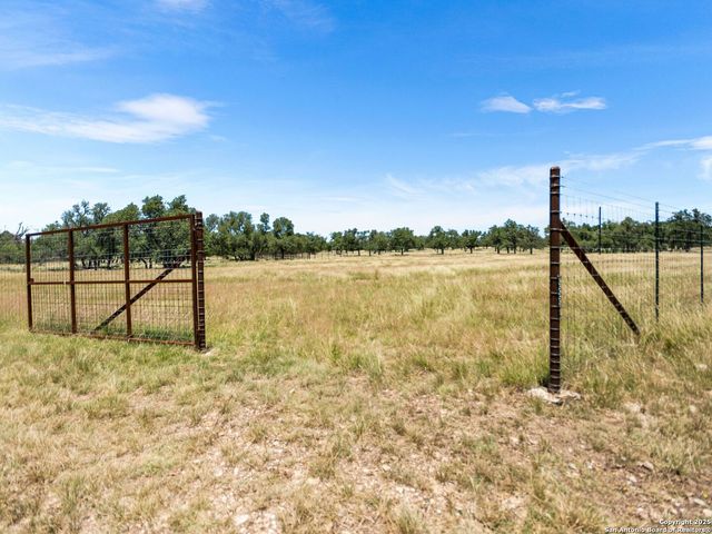 4369 Reeh Weinheimer, Fredericksburg, TX 78624