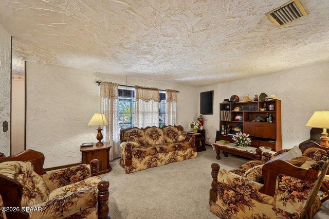 279 Riverbend Road, Ormond Beach, FL 32174