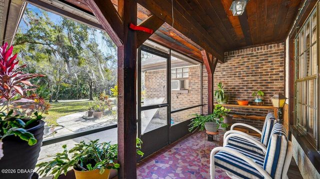 279 Riverbend Road, Ormond Beach, FL 32174