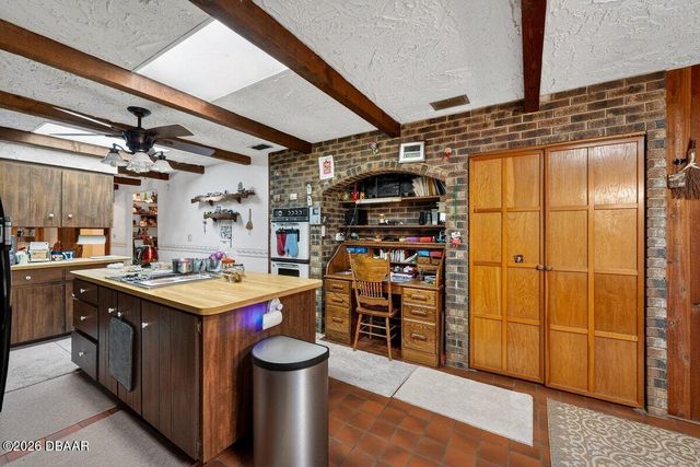 279 Riverbend Road, Ormond Beach, FL 32174