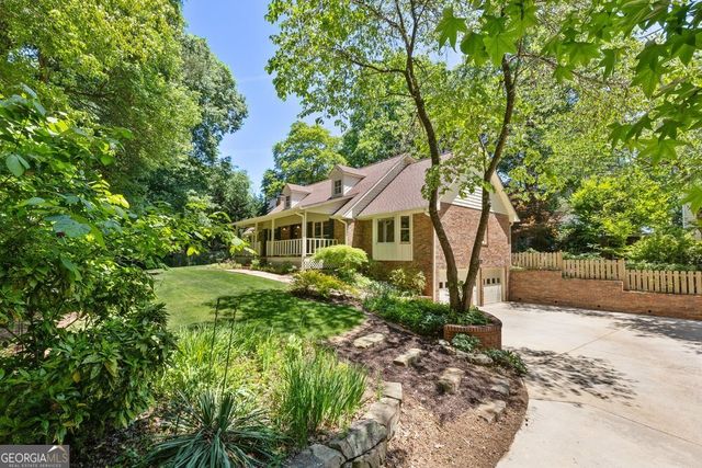 2600 Mack Dobbs Road NW, Kennesaw, GA 30152