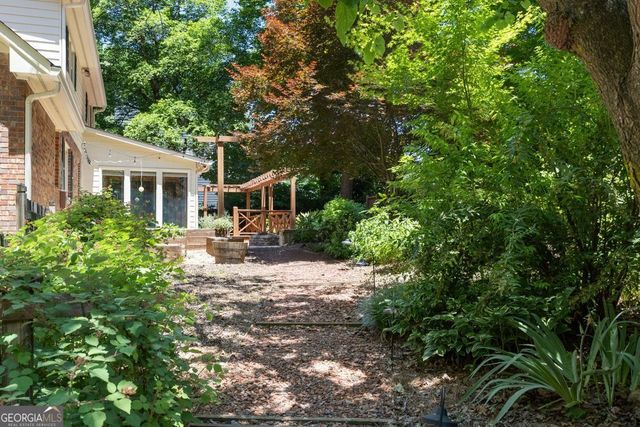 2600 Mack Dobbs Road NW, Kennesaw, GA 30152