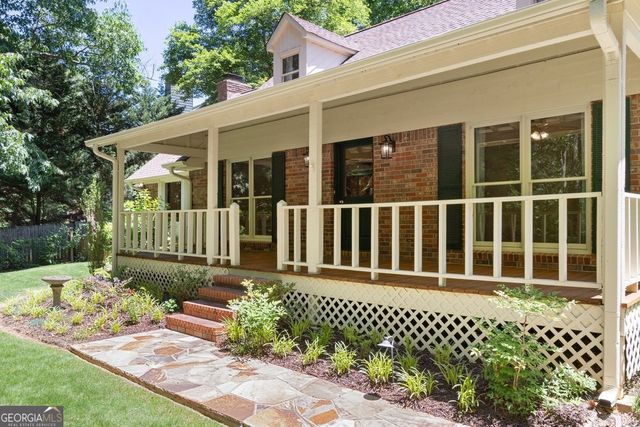 2600 Mack Dobbs Road NW, Kennesaw, GA 30152