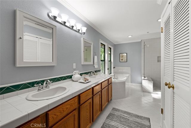574 Dana B, San Luis Obispo, CA 93401