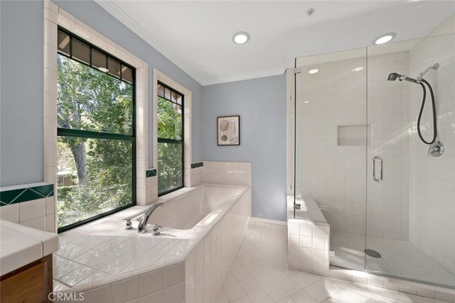 574 Dana B, San Luis Obispo, CA 93401