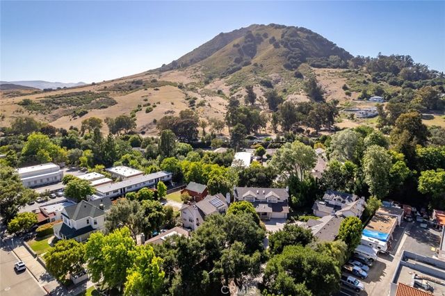 574 Dana B, San Luis Obispo, CA 93401