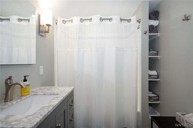 515 Mount Vernon Road, Amherst, NY 14226