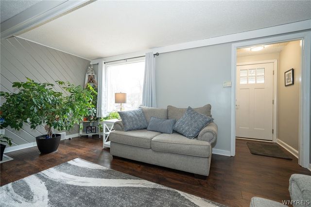 515 Mount Vernon Road, Amherst, NY 14226