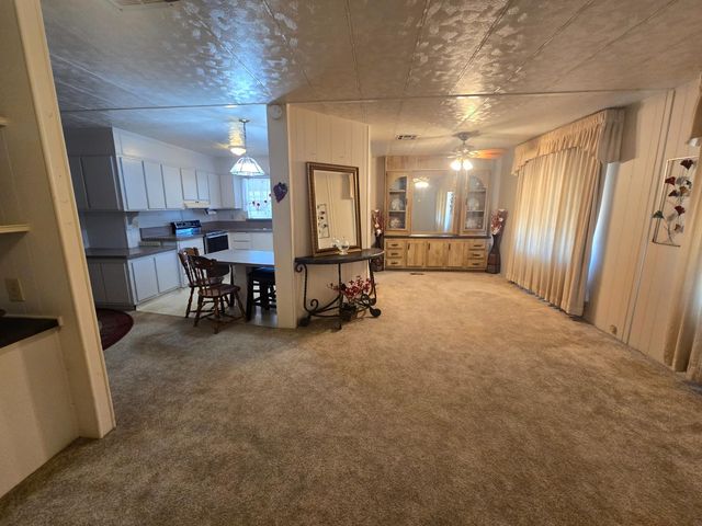 1300 W Olson Avenue # 97, Reedley, CA 93654