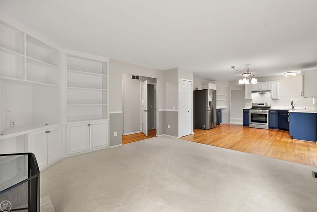 1538 Scio Ridge Road, Ann Arbor, MI 48103