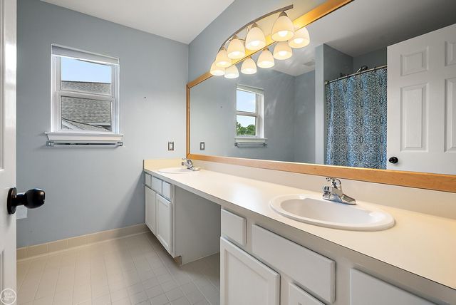 1538 Scio Ridge Road, Ann Arbor, MI 48103