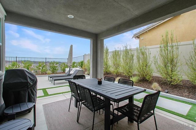 39493 Dayspring Way, Temecula, CA 92591