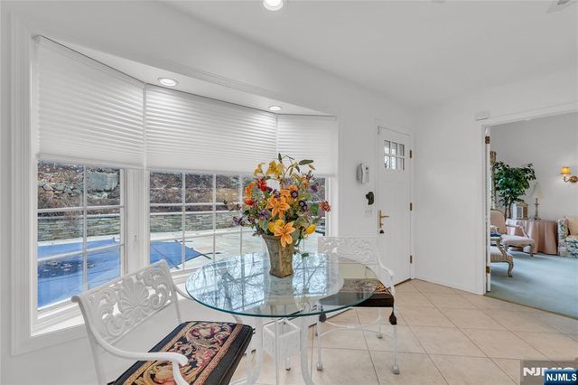 151 Kingwood Court, Little Falls, NJ 07424