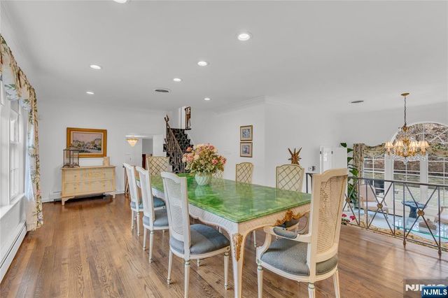 151 Kingwood Court, Little Falls, NJ 07424