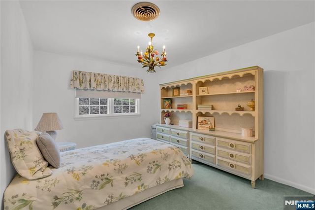 151 Kingwood Court, Little Falls, NJ 07424