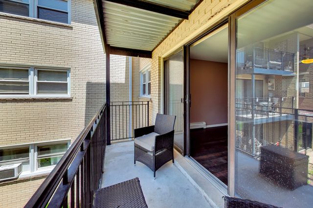 6565 N Harlem Avenue 2N, Chicago, IL 60631