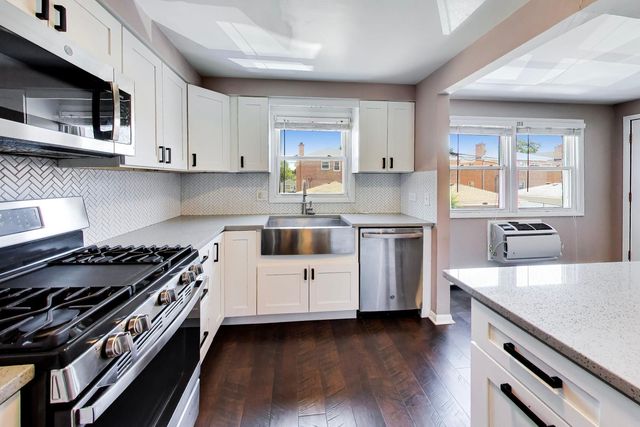 6565 N Harlem Avenue 2N, Chicago, IL 60631