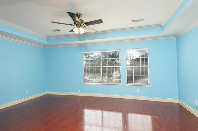 1502 Mulberry Court, Pearland, TX 77581