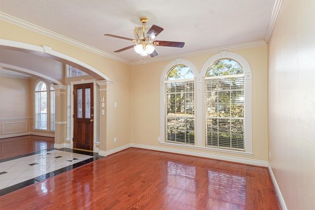 1502 Mulberry Court, Pearland, TX 77581