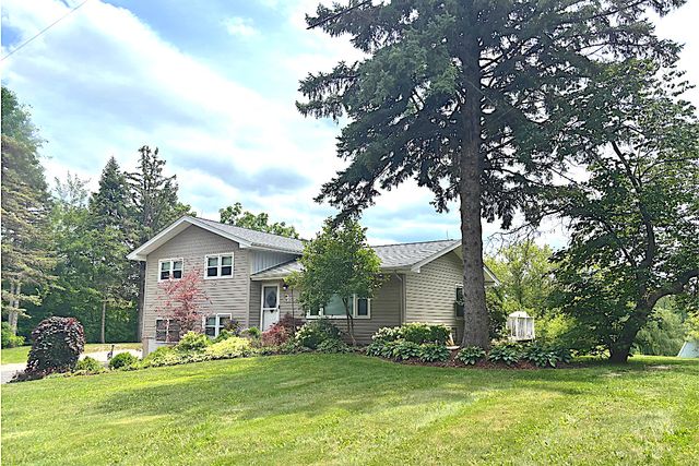 14101 Perkins Road, Woodstock, IL 60098