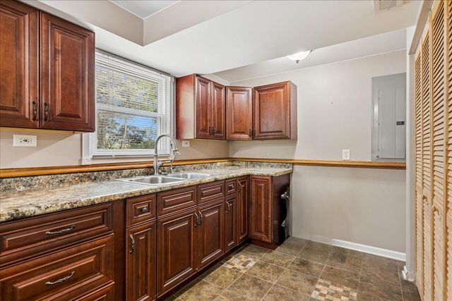 14101 Perkins Road, Woodstock, IL 60098