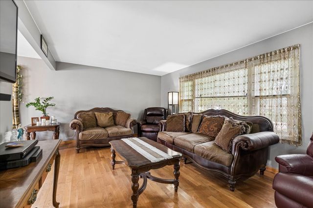 14101 Perkins Road, Woodstock, IL 60098