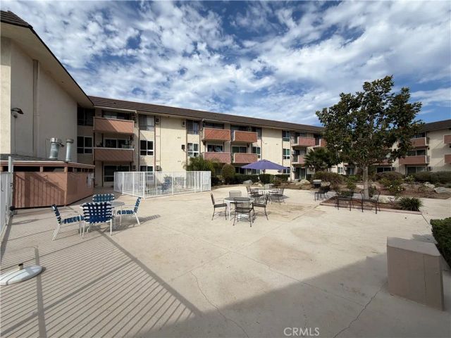 5585 E Pacific Coast 245, Long Beach, CA 90804