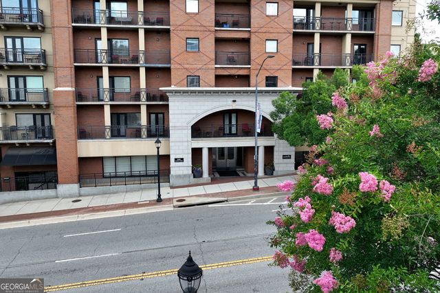 250 W Broad Street APT 612, Athens, GA 30601