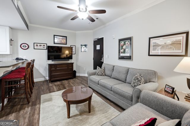 250 W Broad Street APT 612, Athens, GA 30601