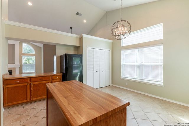9159 Autumn Storm, San Antonio, TX 78254