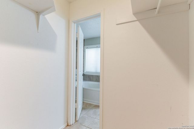 9159 Autumn Storm, San Antonio, TX 78254