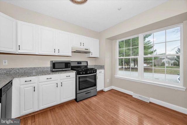 1184 HEATHFIELD RD, Sykesville, MD 21784