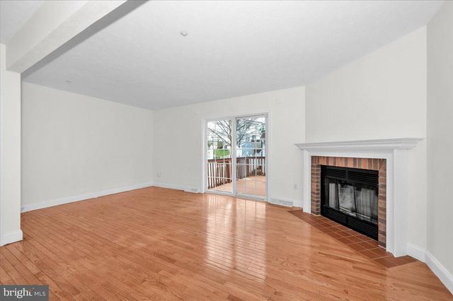 1184 HEATHFIELD RD, Sykesville, MD 21784