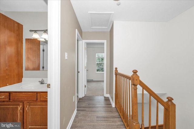 1184 HEATHFIELD RD, Sykesville, MD 21784