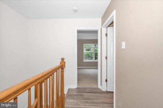 1184 HEATHFIELD RD, Sykesville, MD 21784