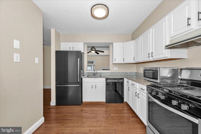 1184 HEATHFIELD RD, Sykesville, MD 21784