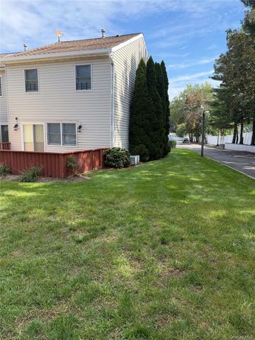 1601 Johnson Avenue 35, Elmont, NY 11003