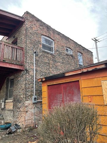 5658 S Hermitage Avenue, Chicago, IL 60636