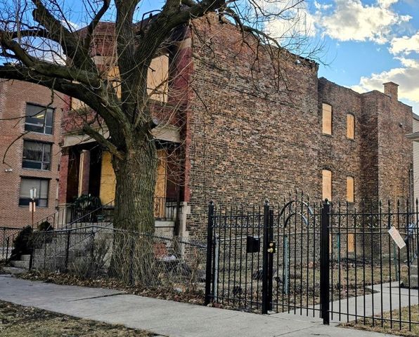 5658 S Hermitage Avenue, Chicago, IL 60636