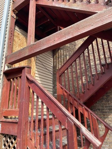 5658 S Hermitage Avenue, Chicago, IL 60636