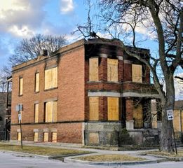 5658 S Hermitage Avenue, Chicago, IL 60636